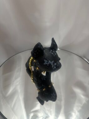 Black French bulldog, purse, charm new in package excellent fashionable design